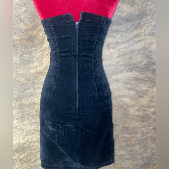 VINTAGE forever 21 velvet strapless dress - Picture 3 of 3